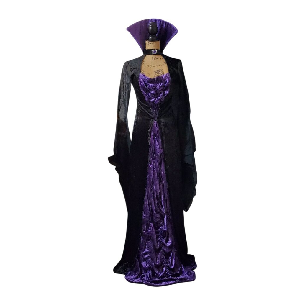 Countess of Darkness Fun World’s Adult Velvet Collection Costume Size M / L